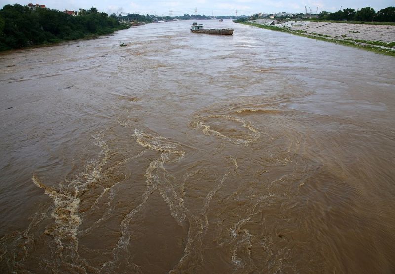 Nằm mơ thấy nước tràn vào nhà