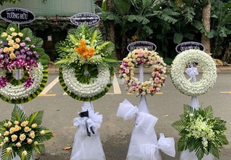 Ngủ mơ thấy đám ma của người đã khuất