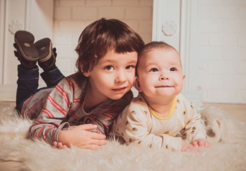 Giải mã giấc mơ thấy em trai và ý nghĩa đằng sau