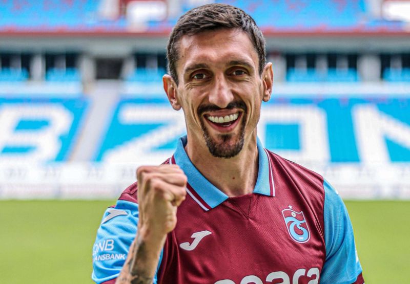 Stefan Savic là trung vệ chơi tốt nhất của Atletico Madrid 